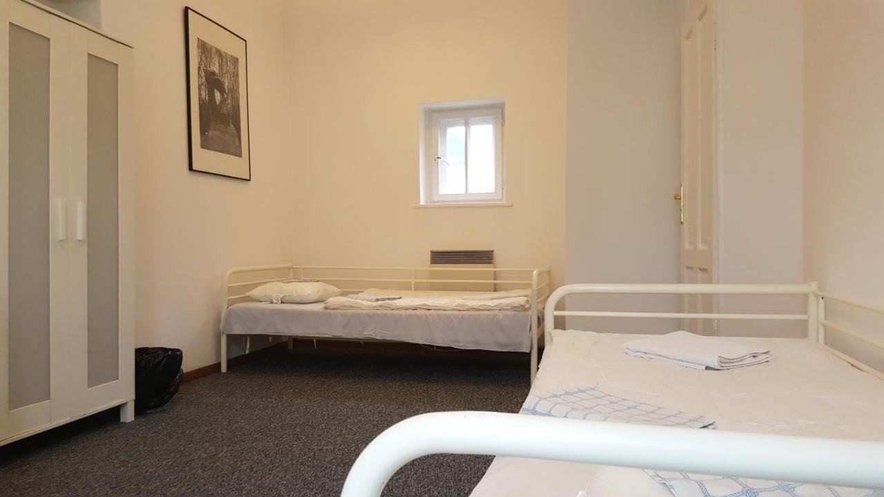 Hostel Witt Warschau Buitenkant foto