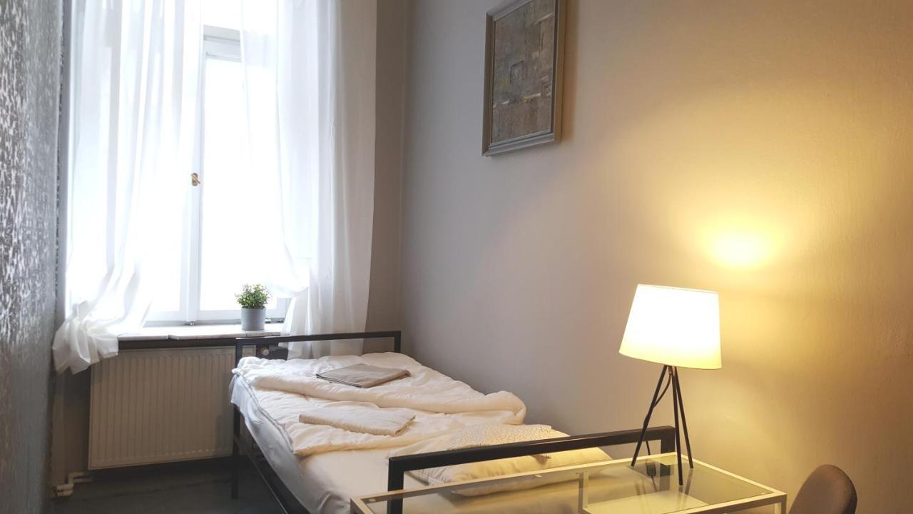 Hostel Witt Warschau Buitenkant foto