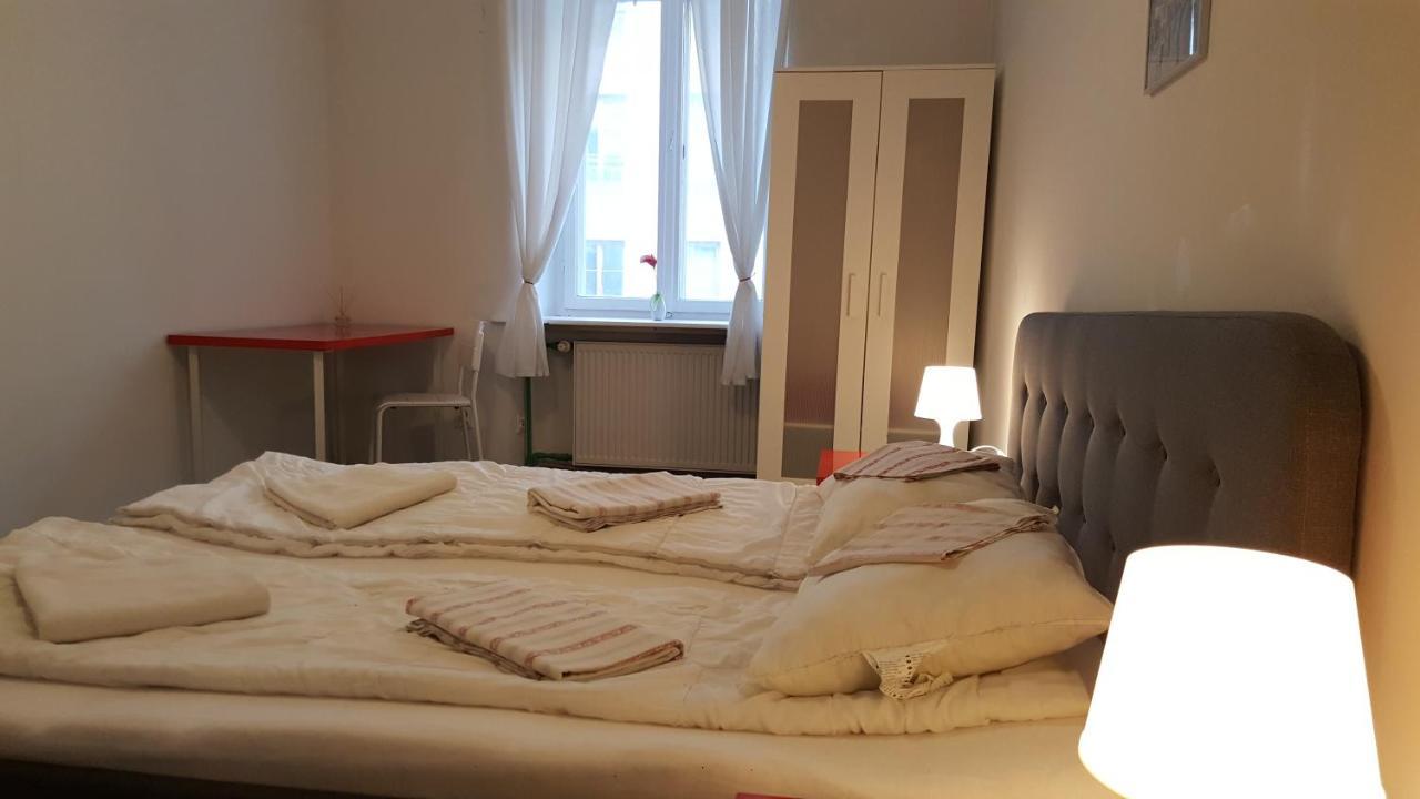 Hostel Witt Warschau Buitenkant foto