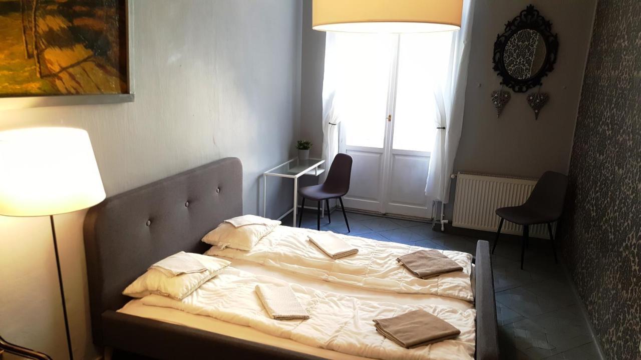 Hostel Witt Warschau Buitenkant foto