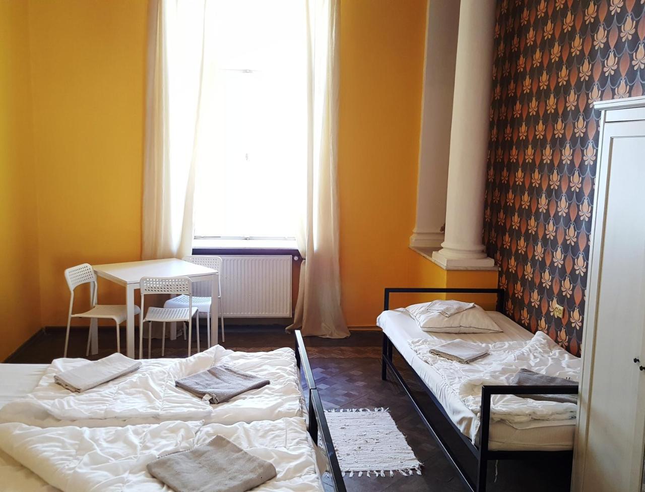 Hostel Witt Warschau Buitenkant foto